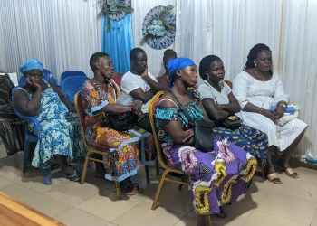 Femmes participant à la formation du civisme fiscal