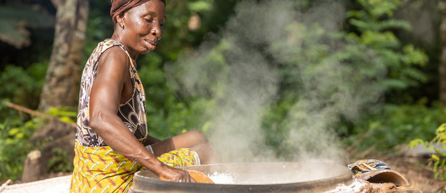 photo d'une productrice de gari