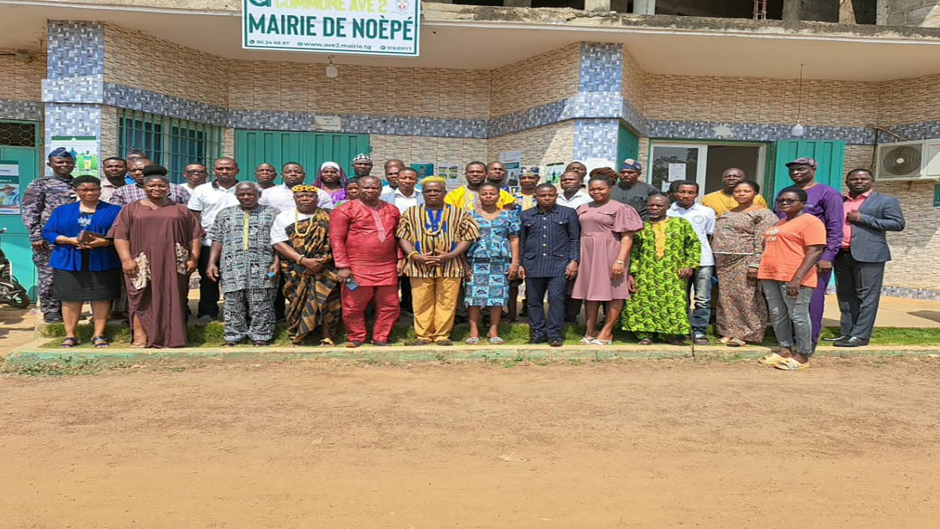 photo de famille de la 1ʳᵉ session ordinaire 2026 du conseil municipal