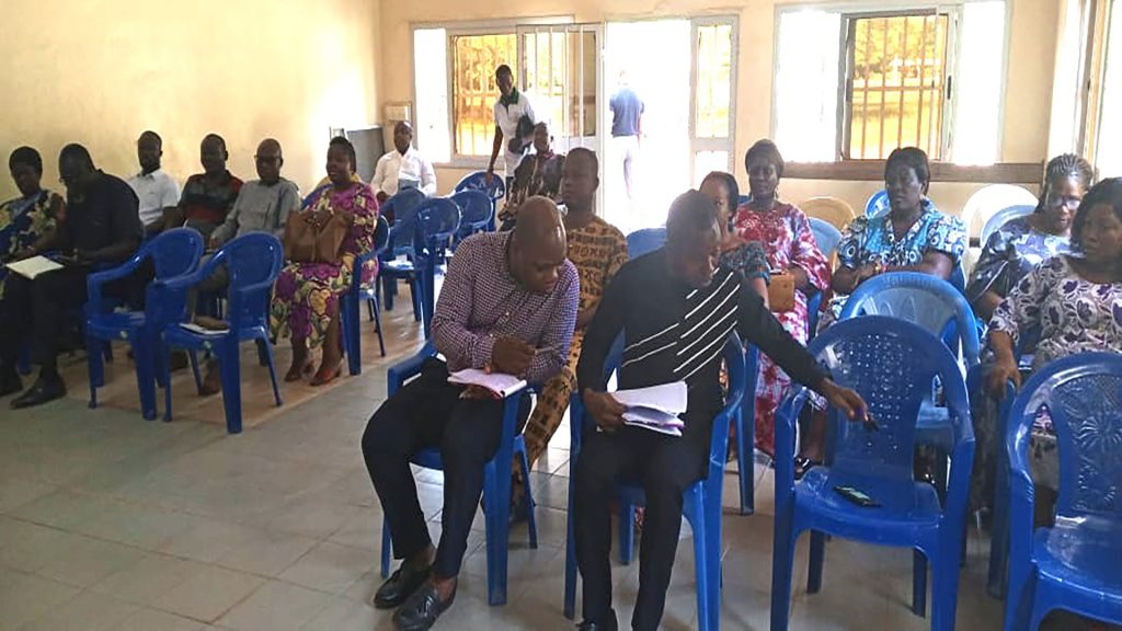 Participants de l'atelier de mise en place des organes de gestion de plainte dans le cadre du projet ssequ